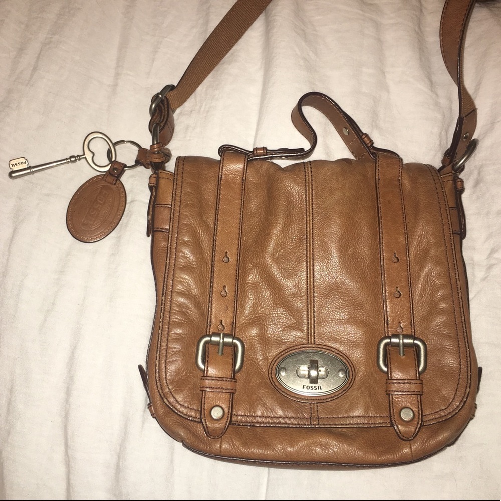 Fossil Maddox Leather Crossbody Bag
